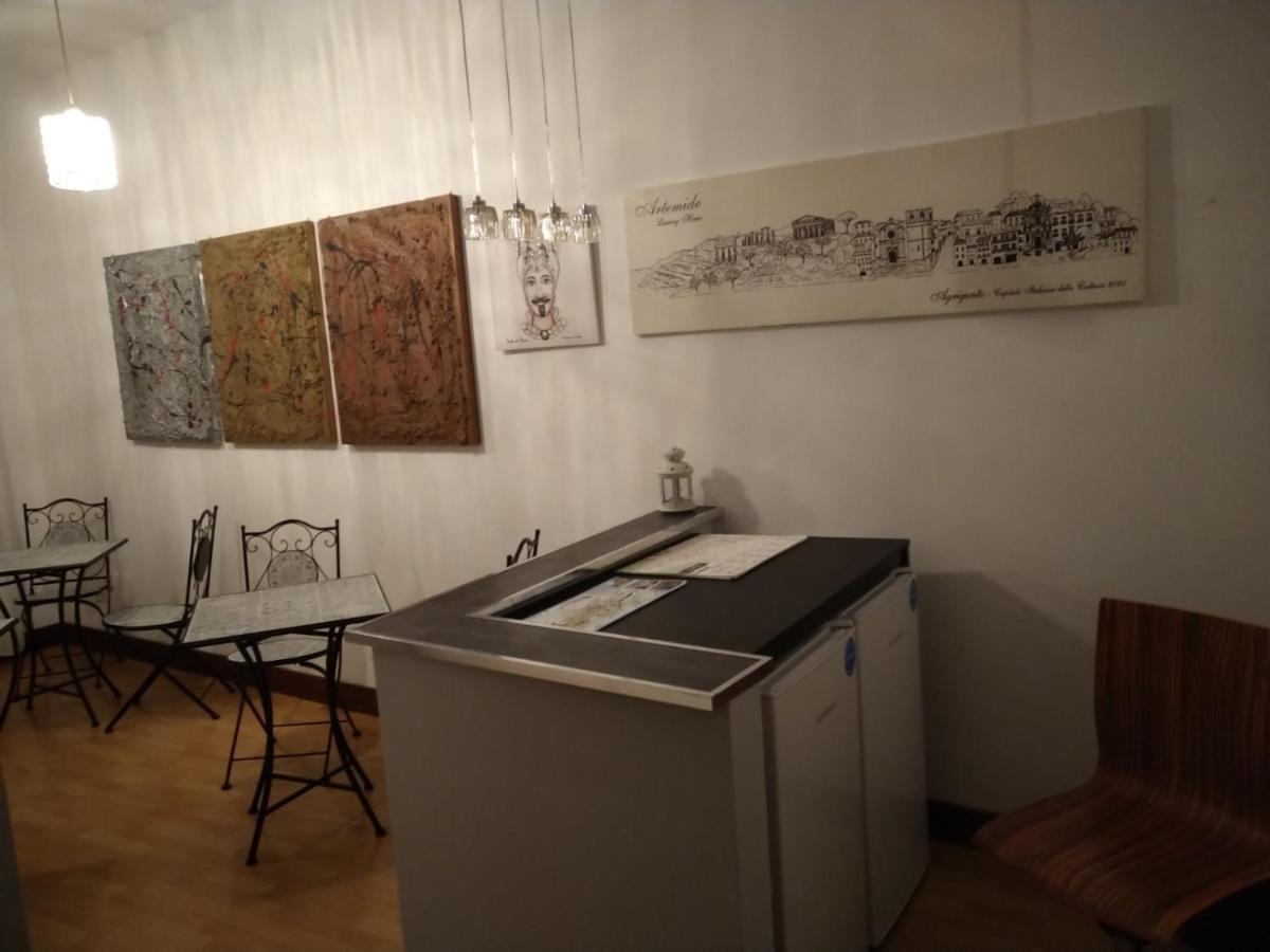 Artemide Rent Bedrooms Αγκριτζέντο Εξωτερικό φωτογραφία